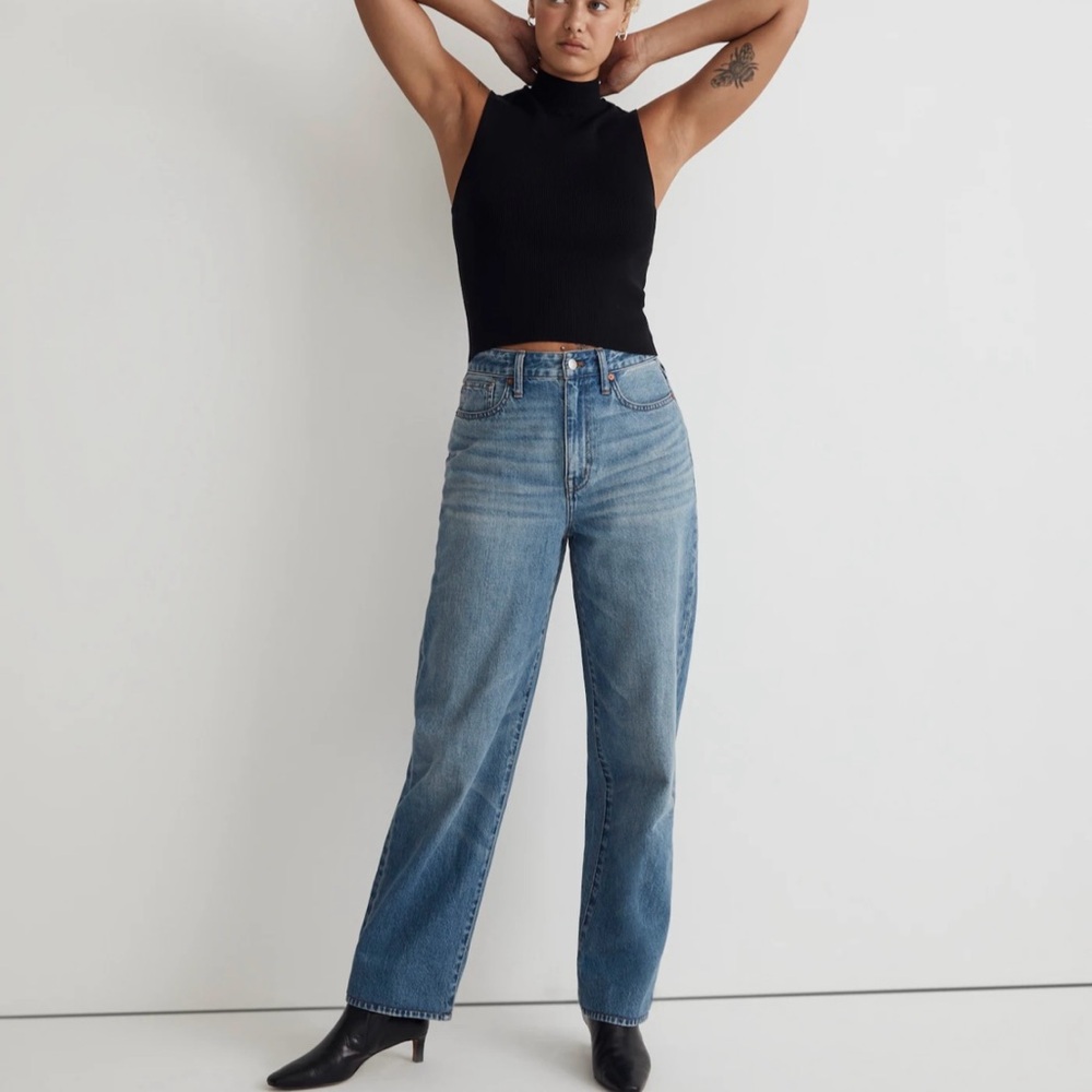 Women’s Madewell Curvy Baggy Straight Jeans in Letica Wash Size 24